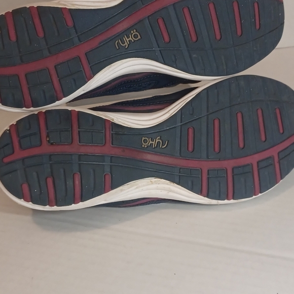 Ryka Womens Dash 3 Navy Athletic and Training Shoes 9 Wide‎ (C,D,W) BHFO 6937 - Picture 3 of 6